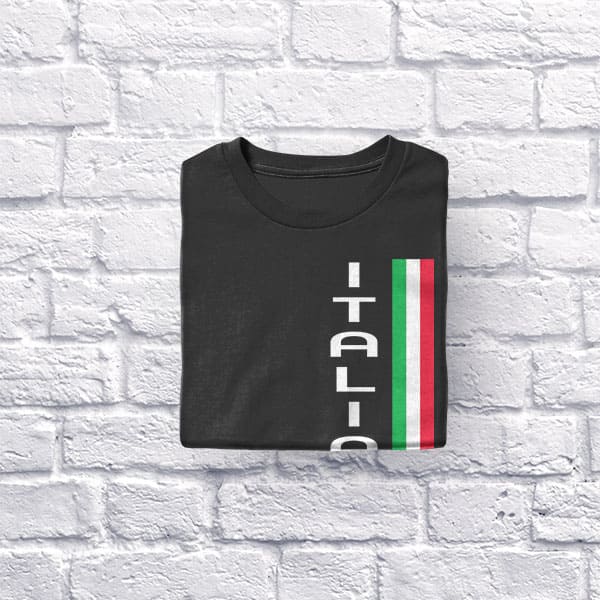 Vertical Italia adult black t-shirt folded